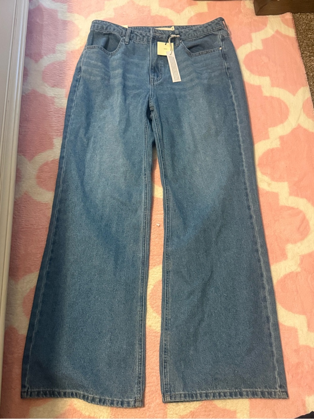 Francesca's Collections Wide-Leg Jeans in Medium Blue Denim
